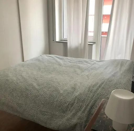 Double Balcony Sea View * בארי